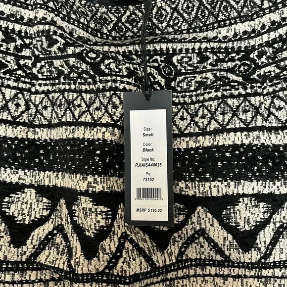 NWT Romeo & Juliet Couture Skirt - Picture 2 of 3